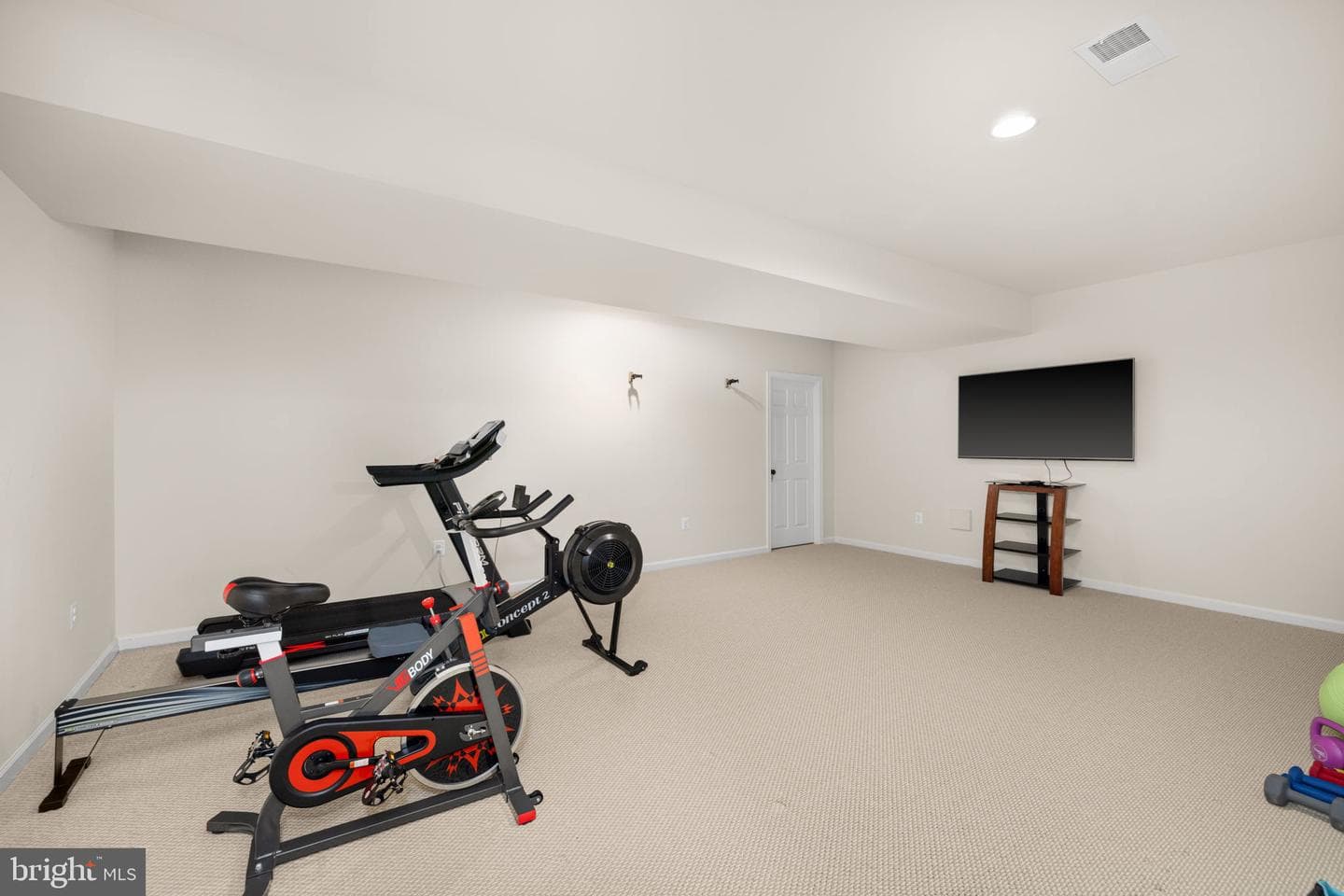 23158 Glenorchy Court photo 52