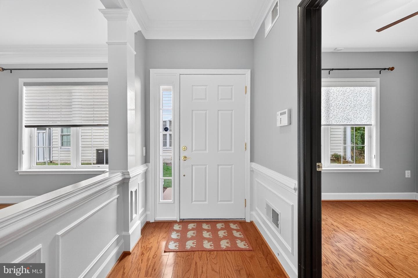 44489 Maltese Falcon Square photo 8