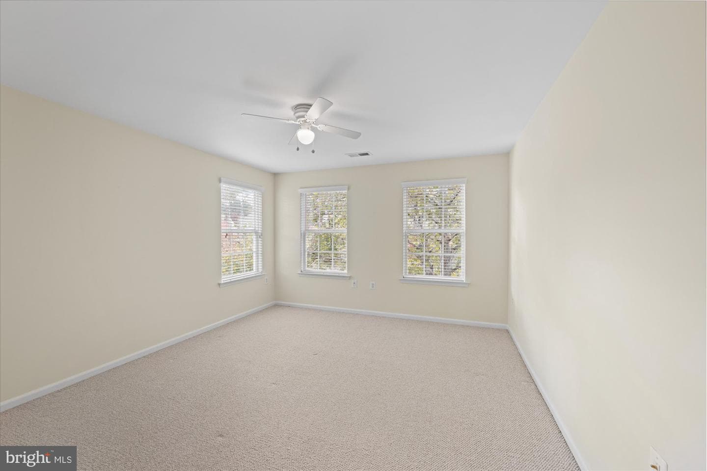 724 Godfrey Court SE photo 26