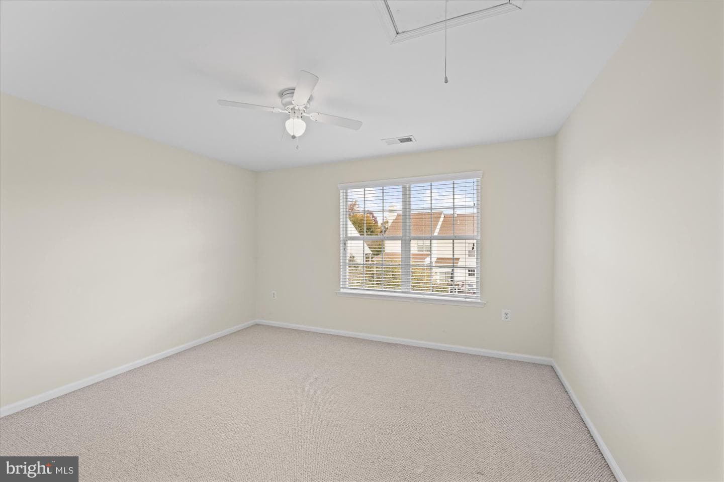 724 Godfrey Court SE photo 27