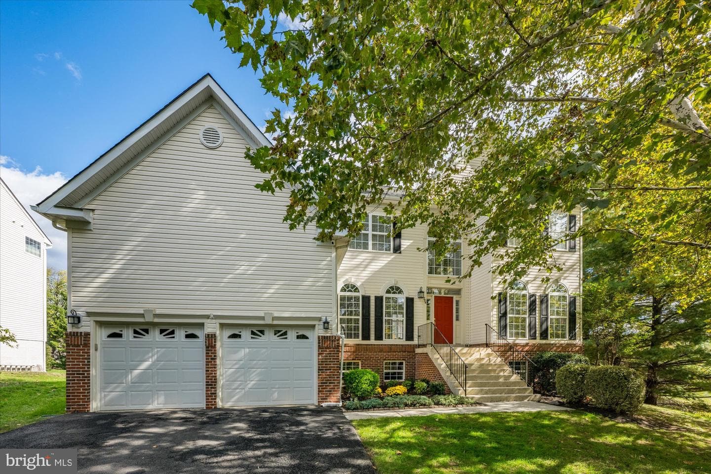 724 Godfrey Court SE photo 3