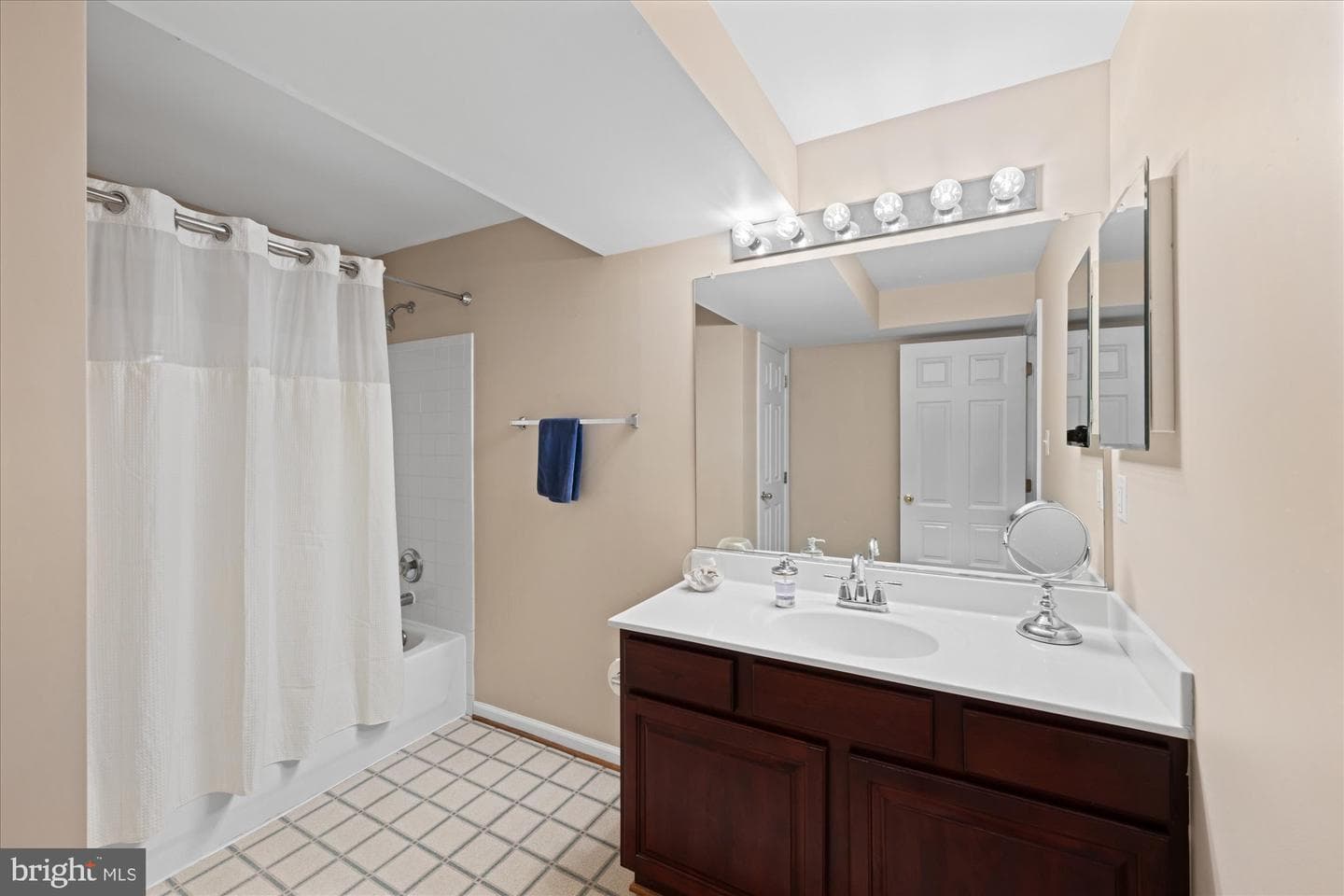 724 Godfrey Court SE photo 36