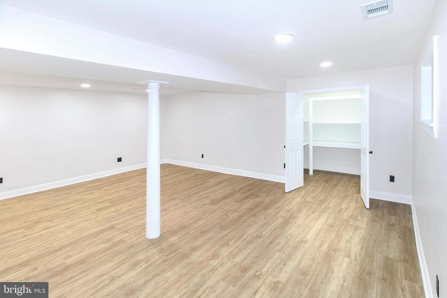 21111 Deep Furrow Court photo 27