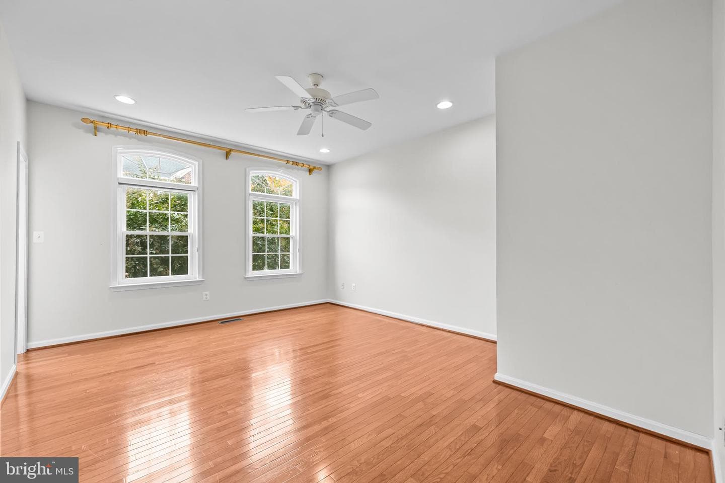 20366 Clover Field Terrace photo 23