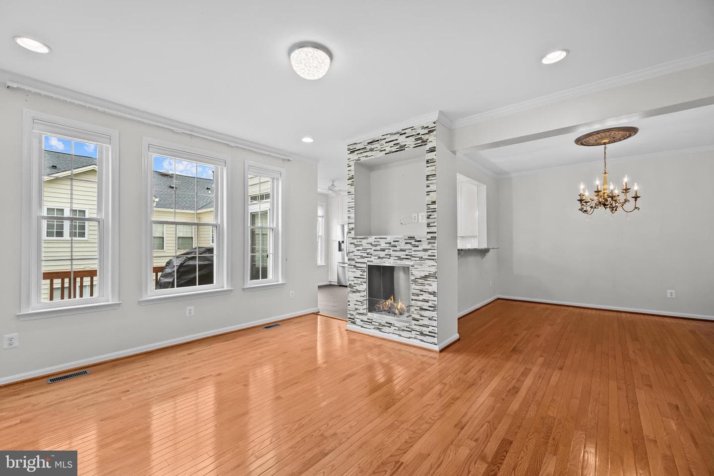 20366 Clover Field Terrace photo 3
