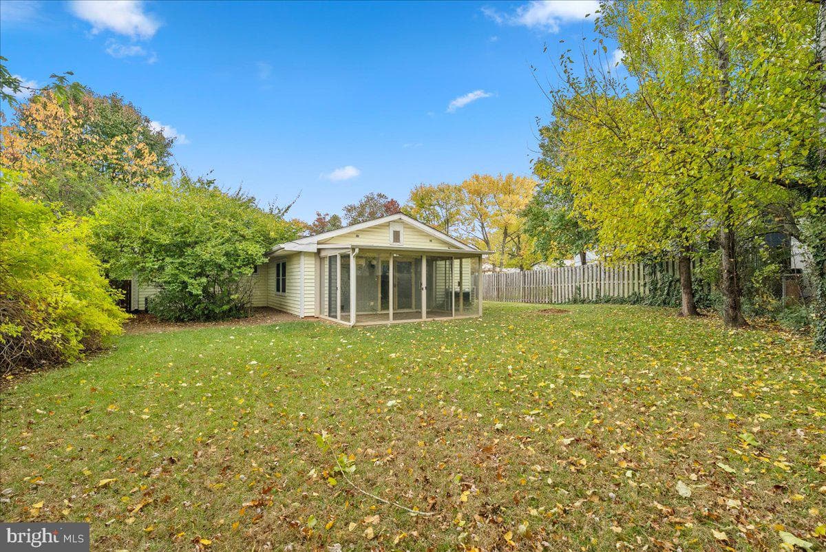 314 E Staunton Avenue E photo 3