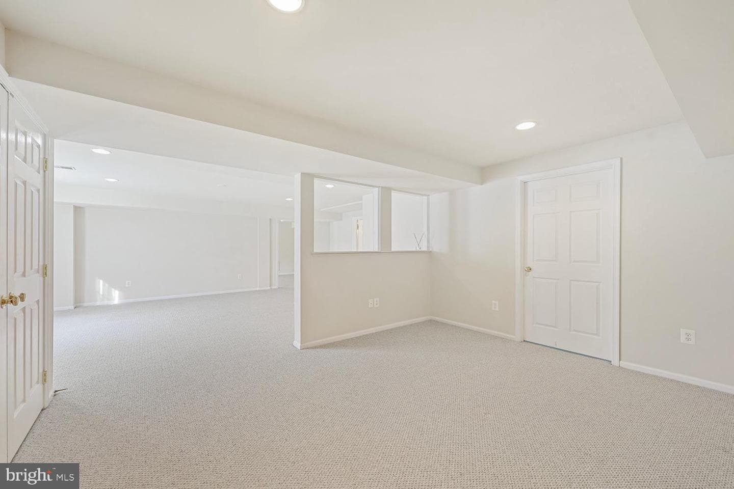 609 S Maple Avenue photo 27
