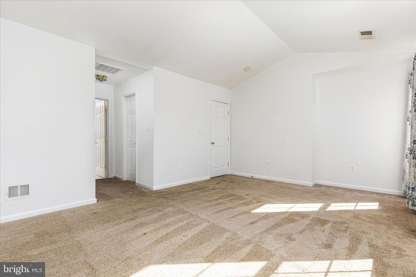 17148 Magic Mountain Drive photo 27