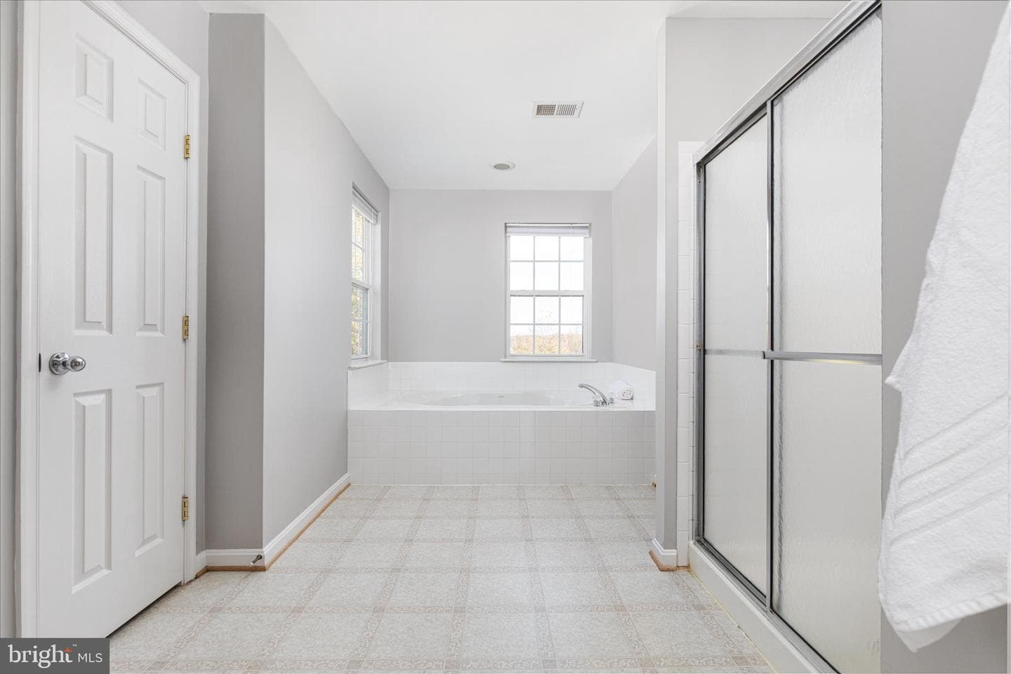 17148 Magic Mountain Drive photo 31