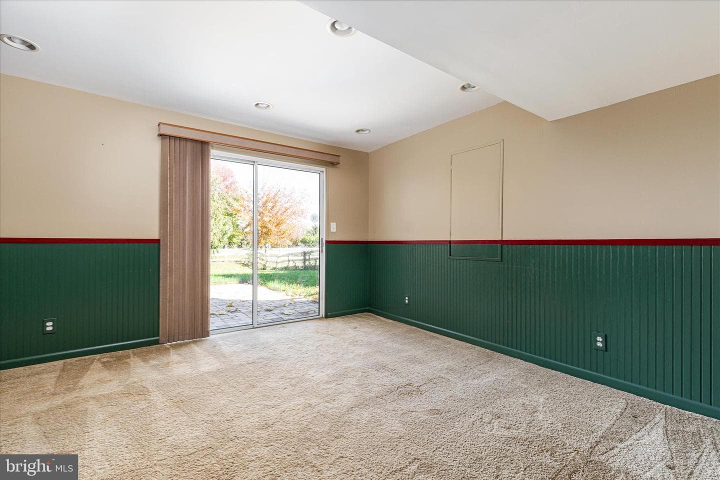 17148 Magic Mountain Drive photo 38