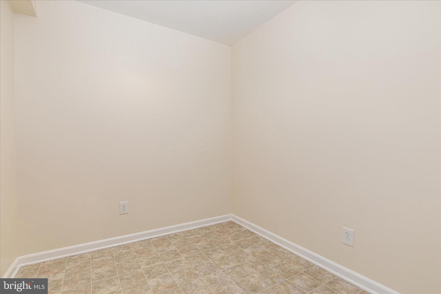 17148 Magic Mountain Drive photo 42