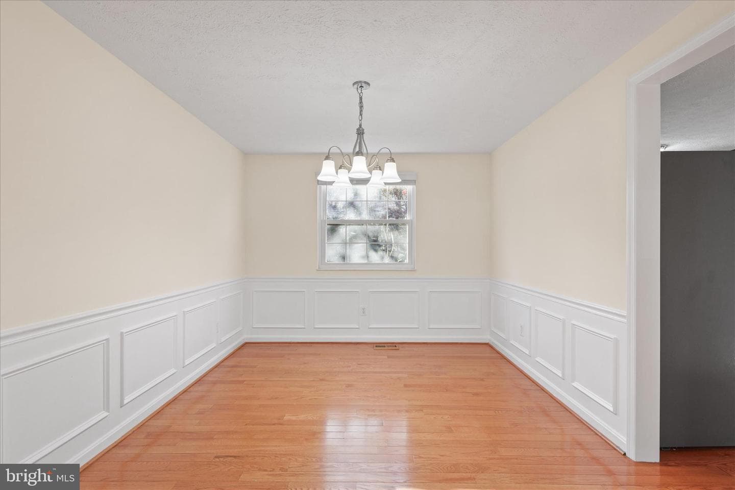 105 Deerwood Court photo 10