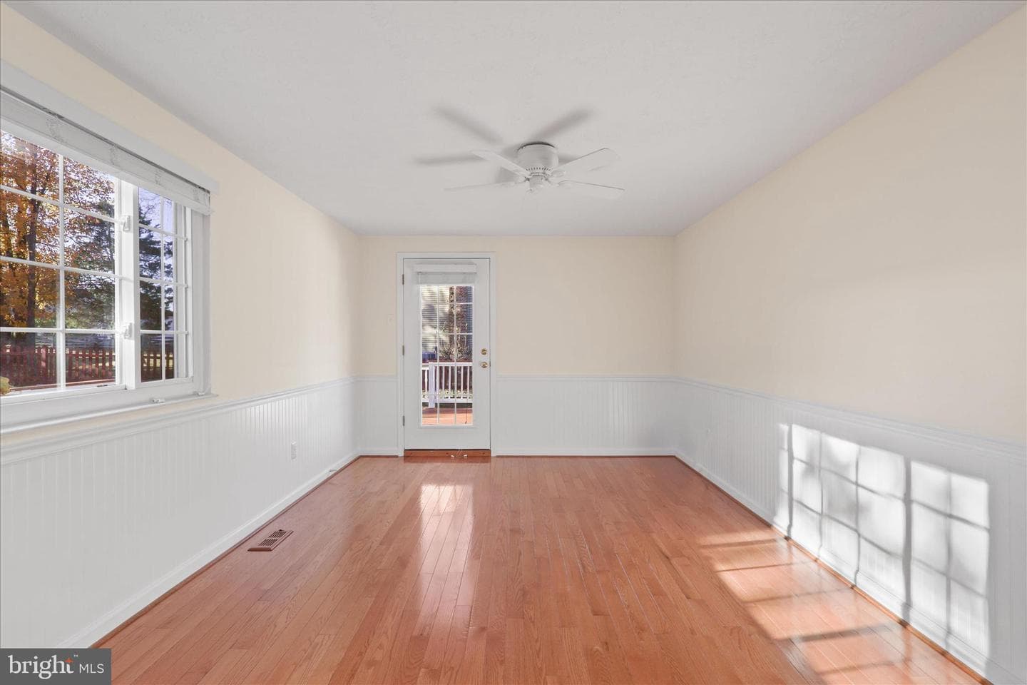 105 Deerwood Court photo 15