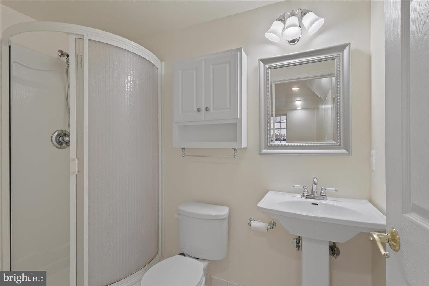105 Deerwood Court photo 33