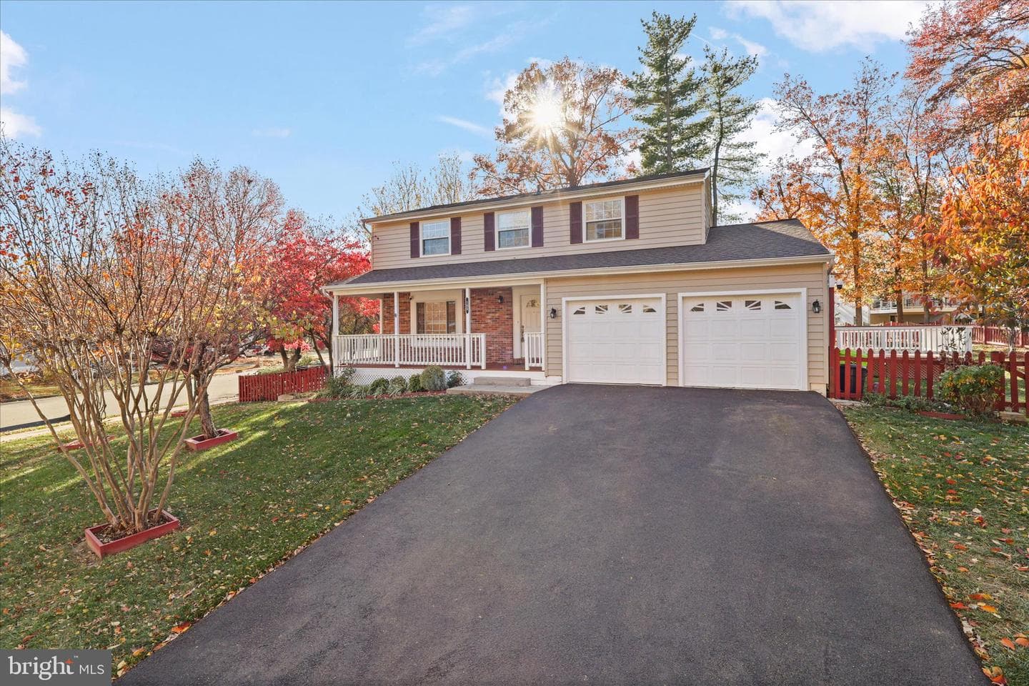 105 Deerwood Court photo 4