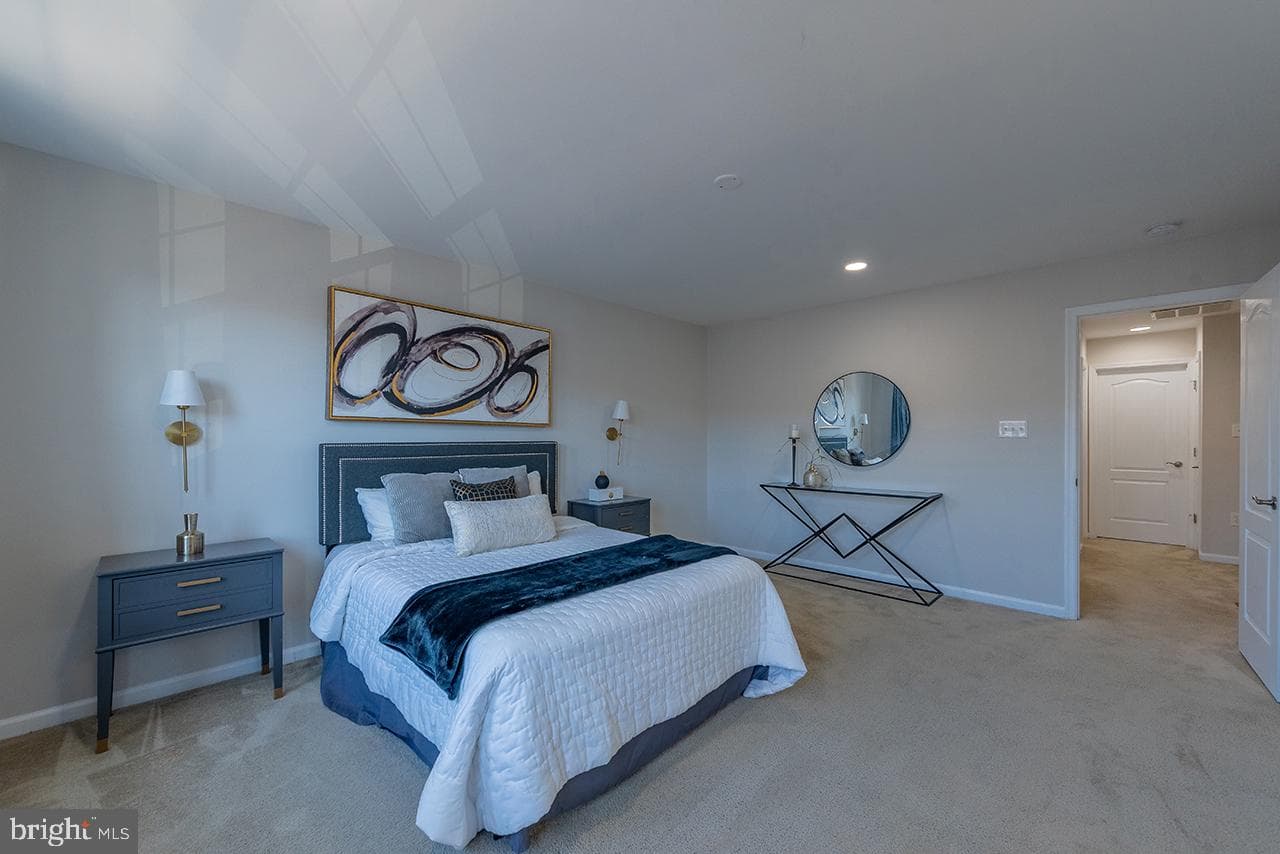 20657 Maitland Terrace photo 17