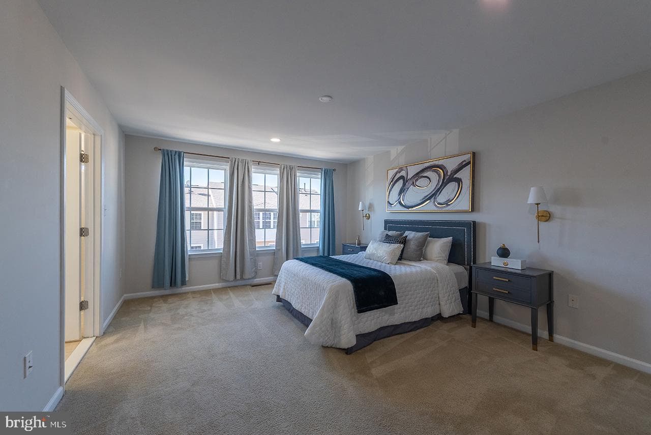 20657 Maitland Terrace photo 18