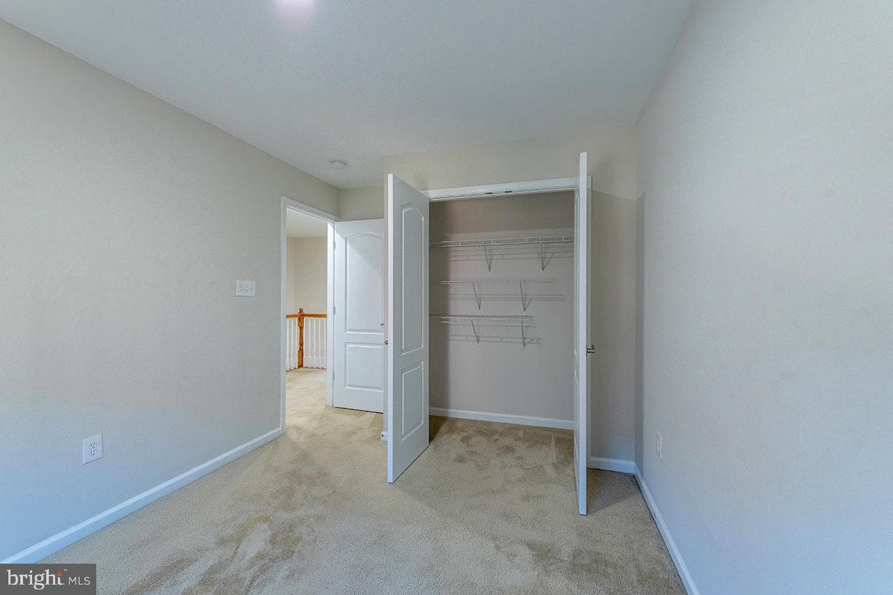 20657 Maitland Terrace photo 27