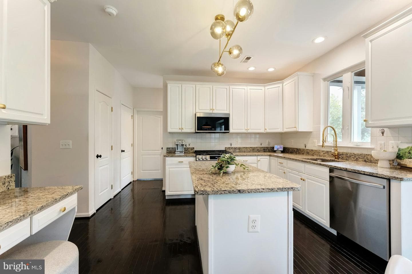 21581 Kouros Court photo 7