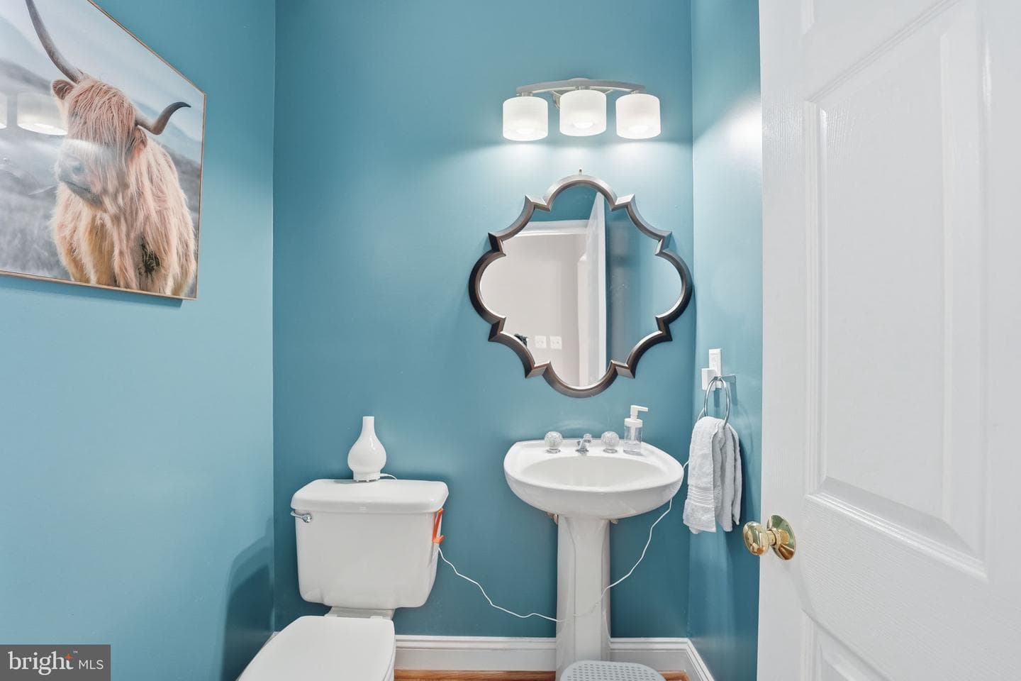 21480 Trowbridge Square photo 6