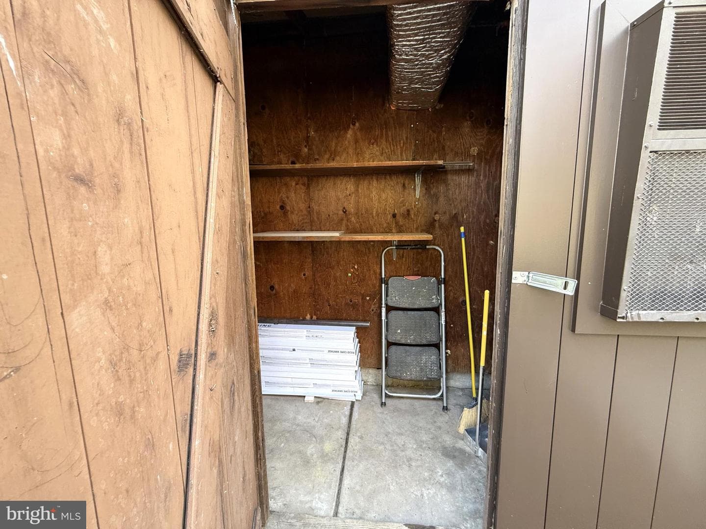 143 N Duke Drive photo 36