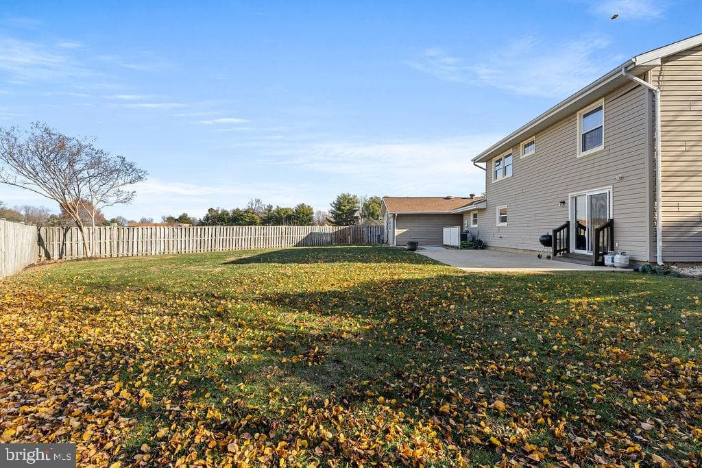 503 S Maple Court photo 32