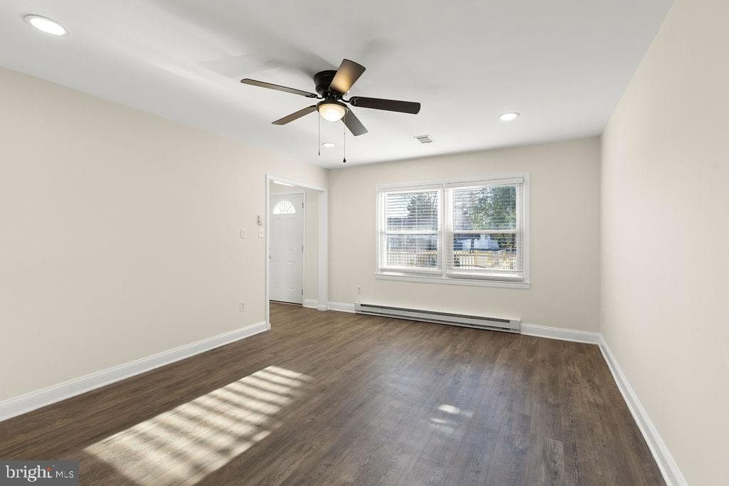 503 S Maple Court photo 4