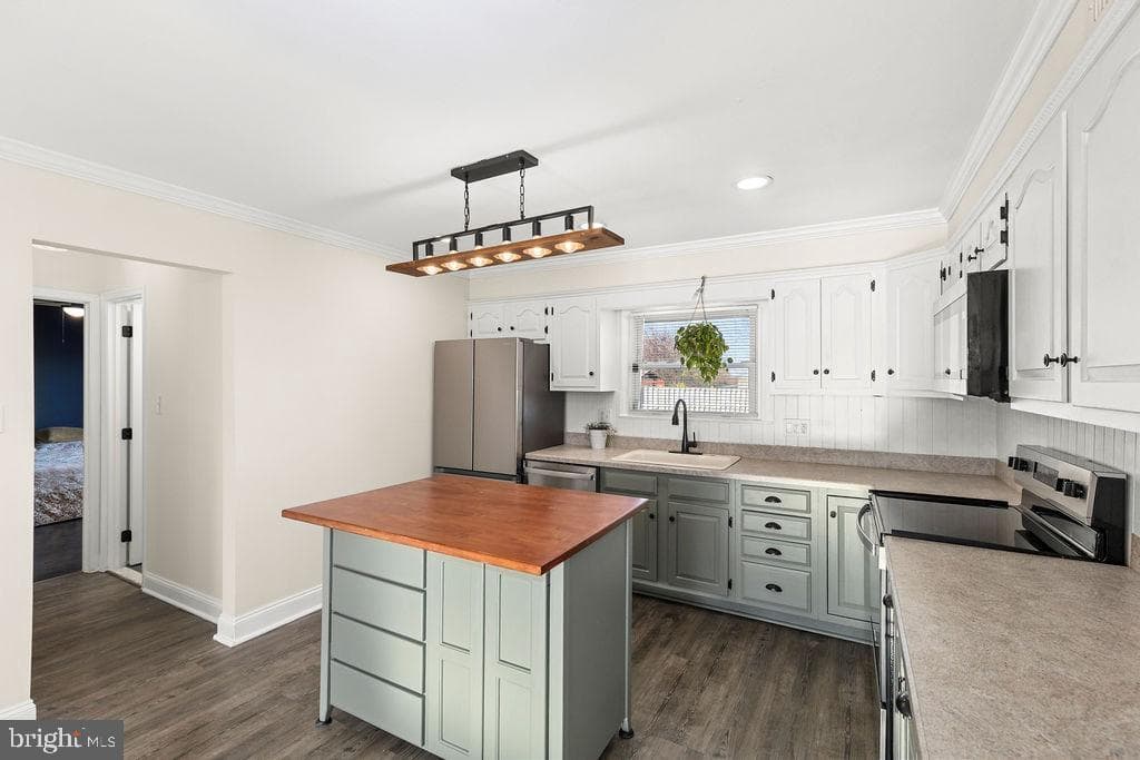 503 S Maple Court photo 9