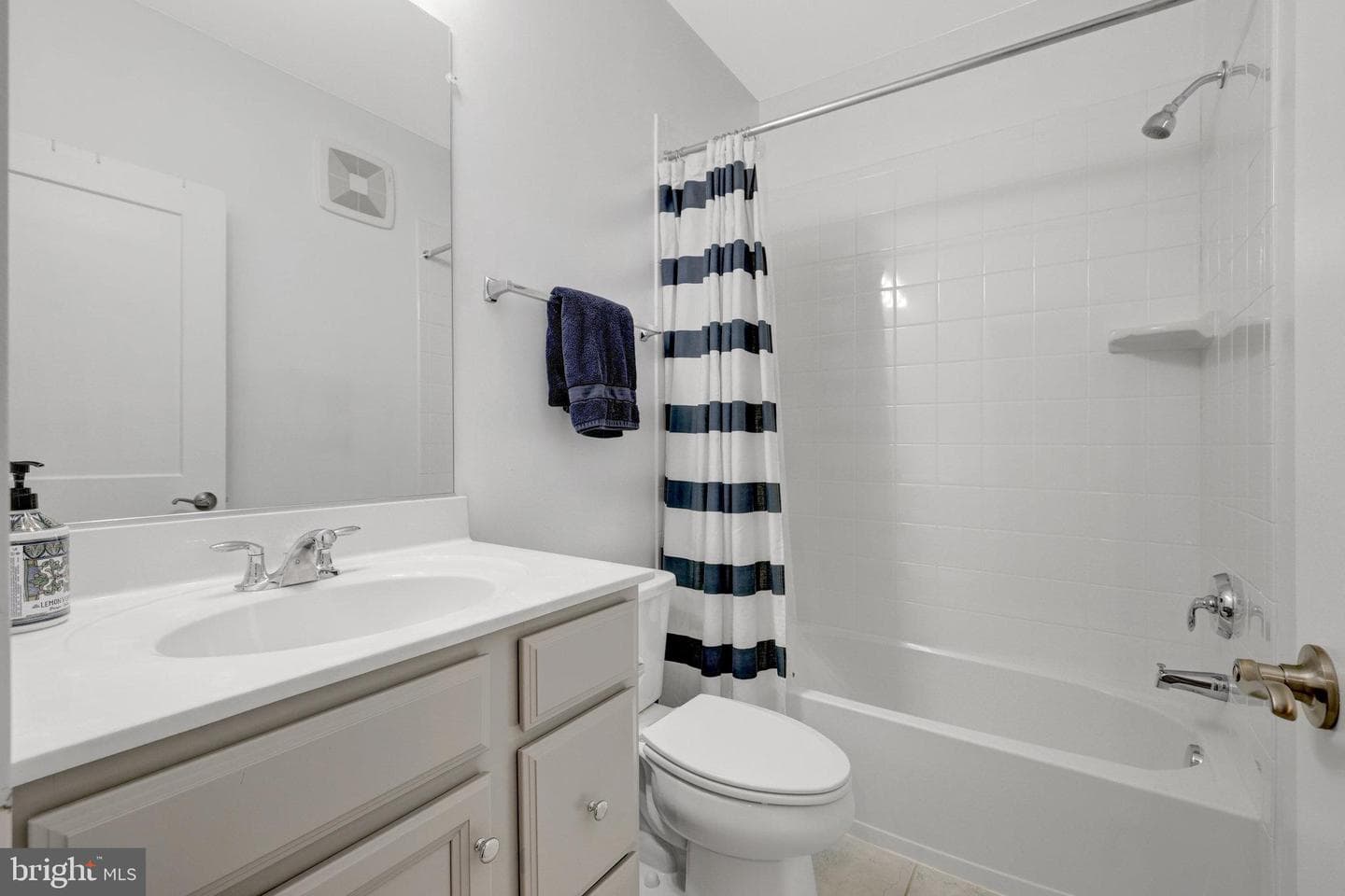 1130 Madeira Terrace SE photo 28