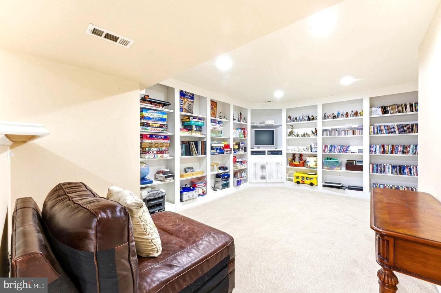 15700 Trapshire Court photo 57