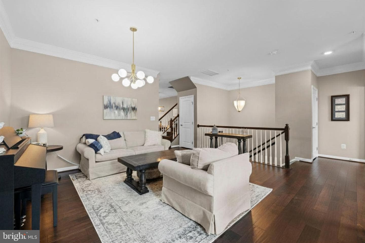 42230 Piebald Square photo 9