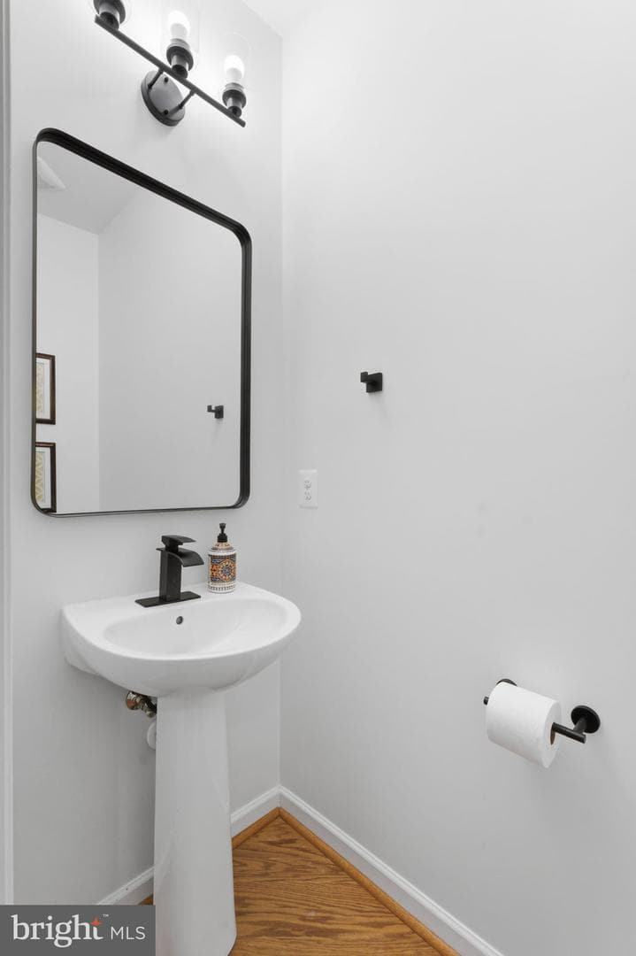 43911 Eastgate View Drive photo 10