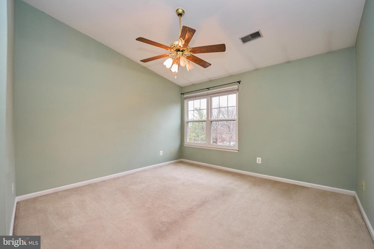 808 Vanderbilt Terrace SE photo 18