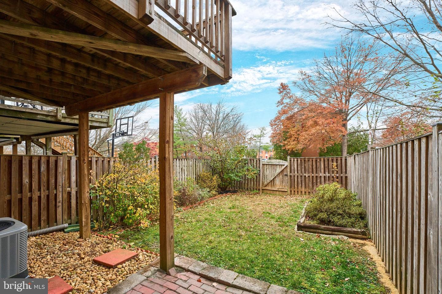 808 Vanderbilt Terrace SE photo 29