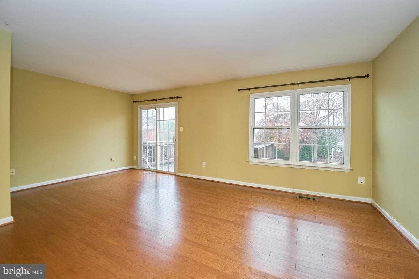 808 Vanderbilt Terrace SE photo 9