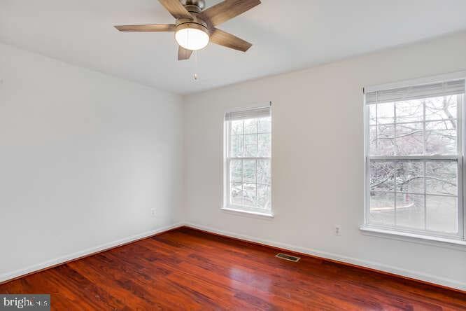 44231 Litchfield Terrace photo 19