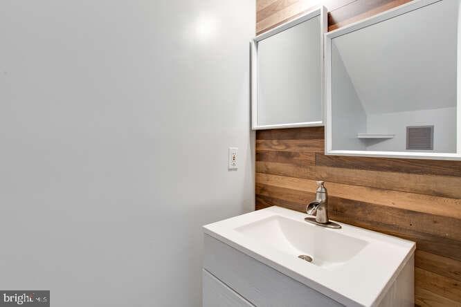 44231 Litchfield Terrace photo 8