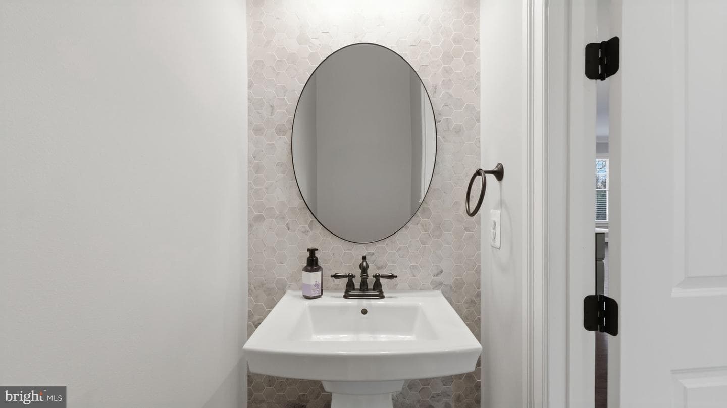 25956 Cullen Run Place photo 33