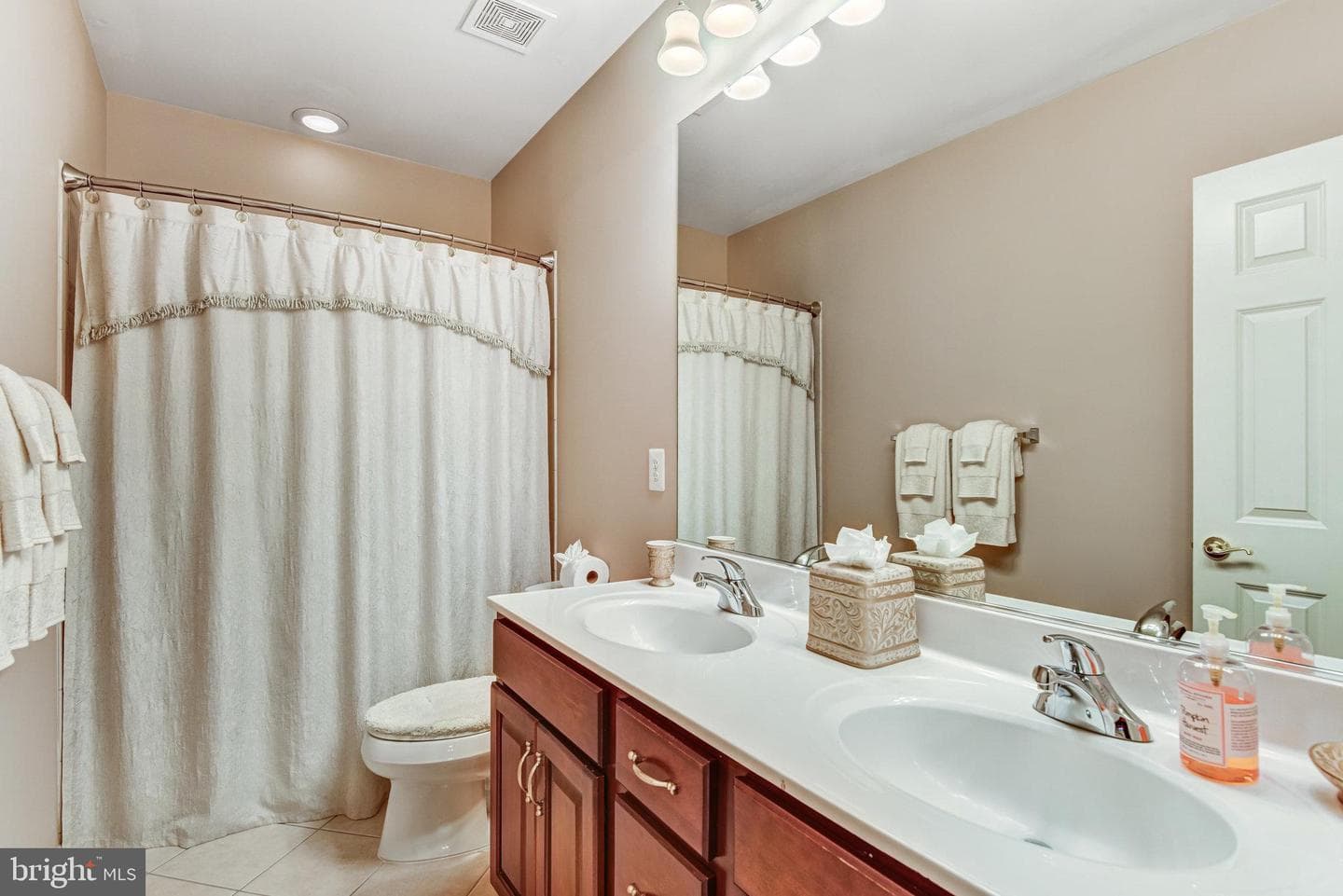 24958 Brookbark Terrace photo 12