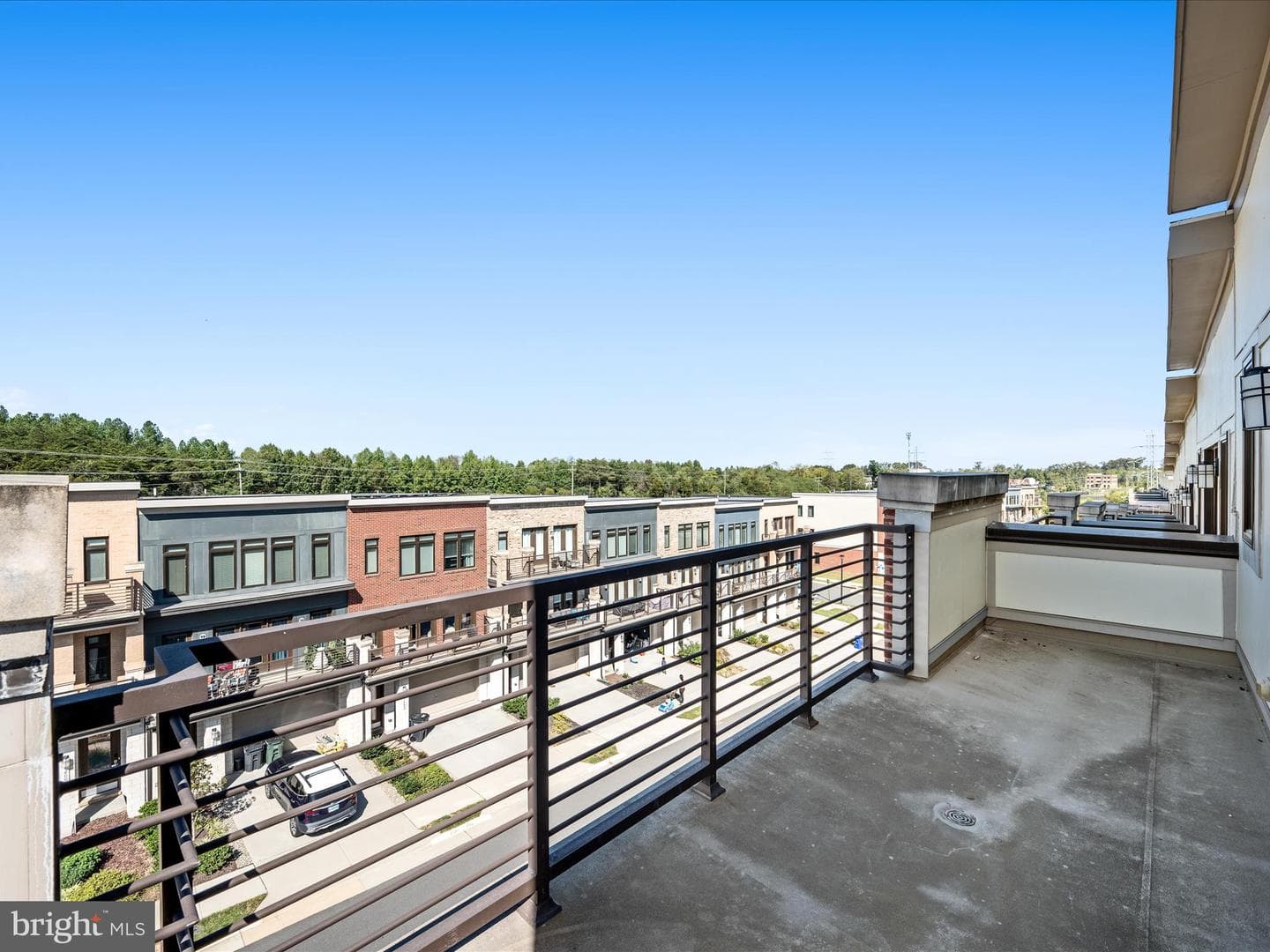 20092 Old Line Terrace photo 39