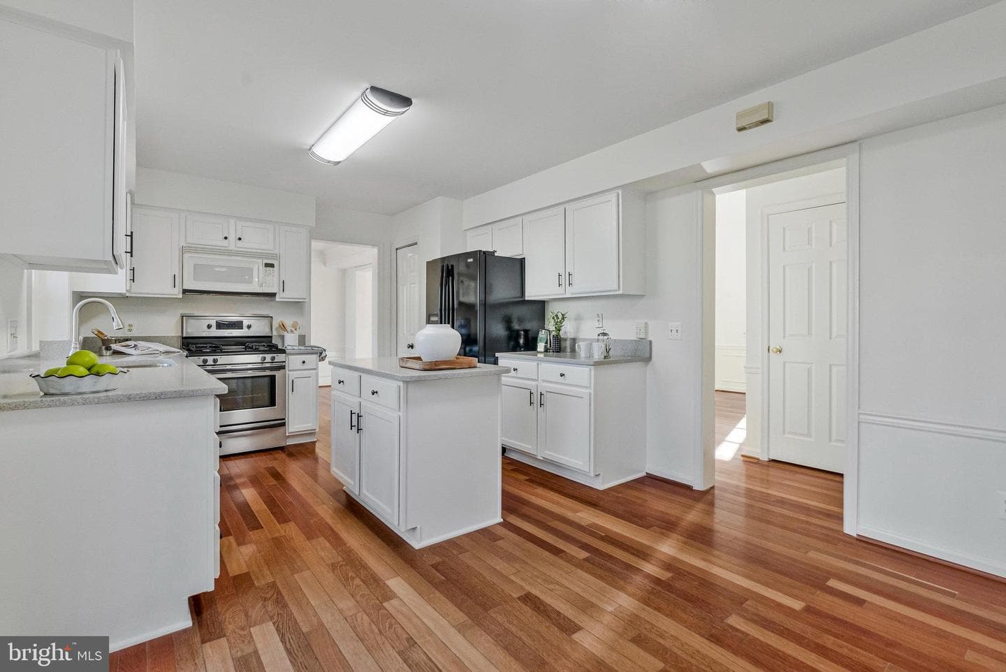 714 Clairmont Court NE photo 13