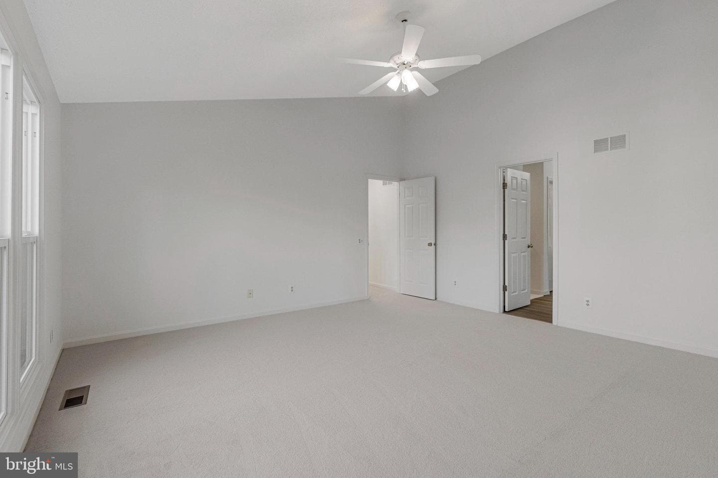 714 Clairmont Court NE photo 21