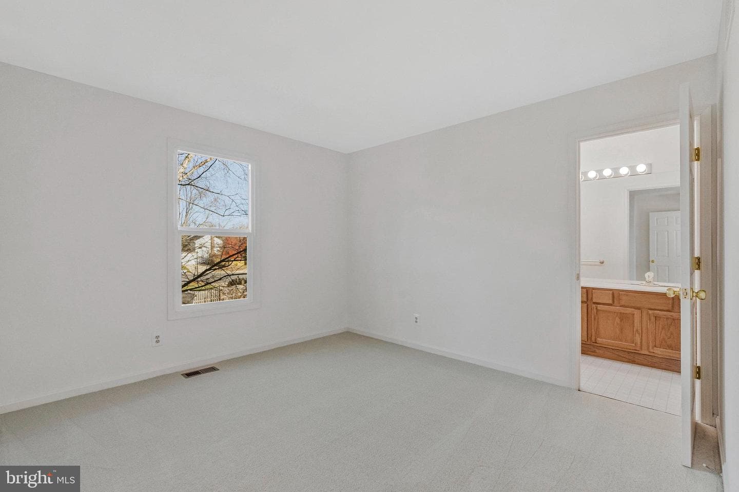 714 Clairmont Court NE photo 23