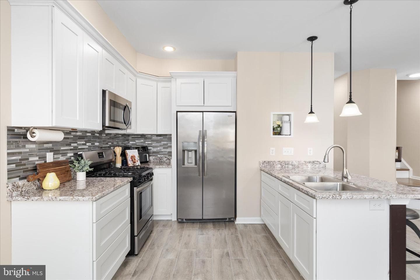 21314 Lord Nelson Terrace photo 11