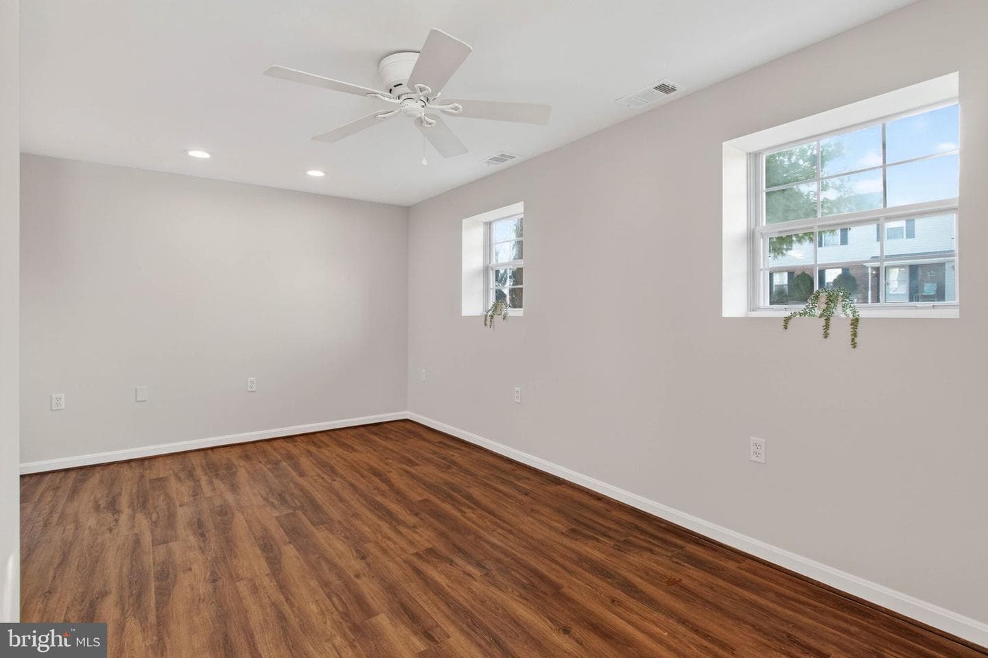 806 Cattail Lane NE photo 30