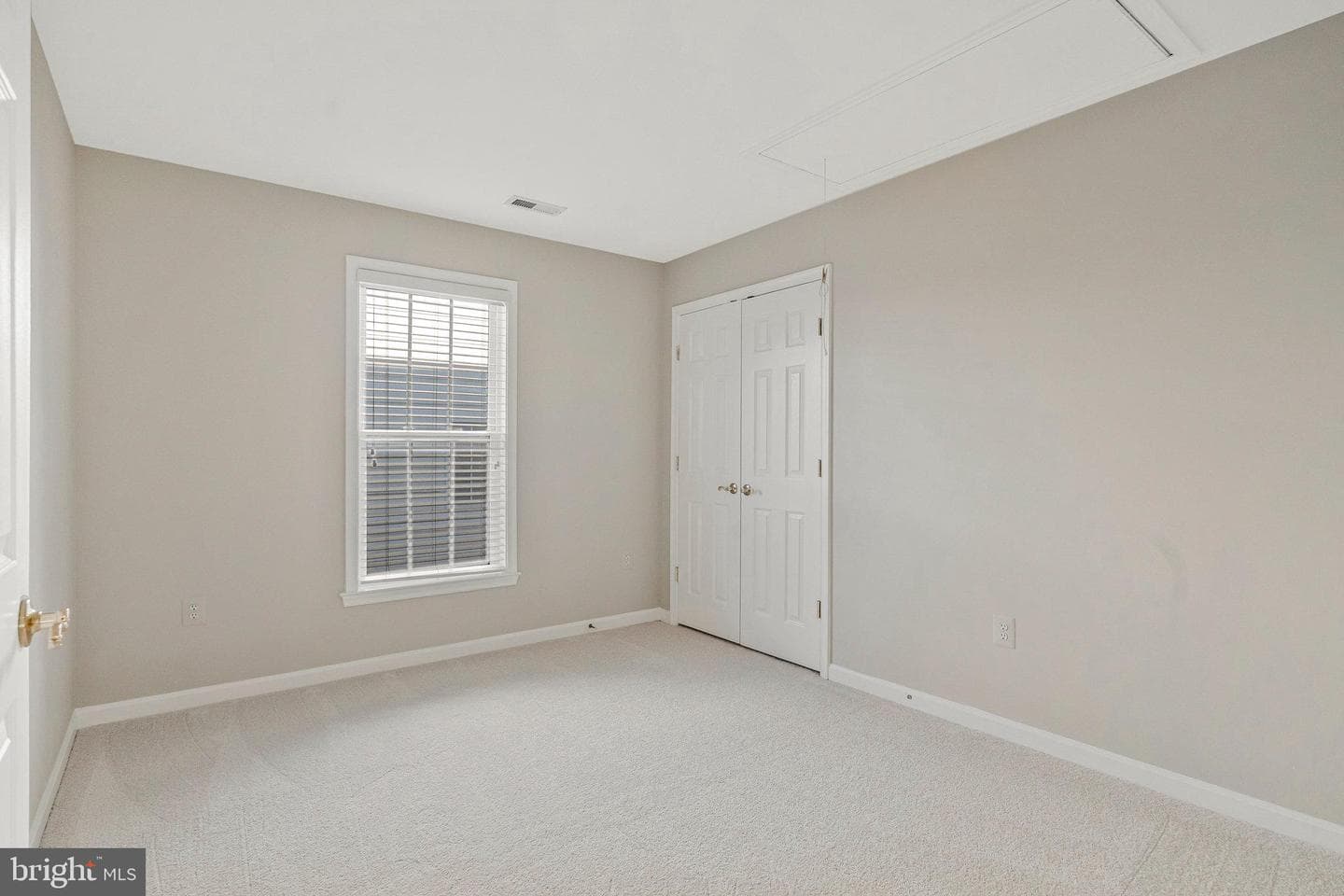 20319 Bowfonds Street photo 48