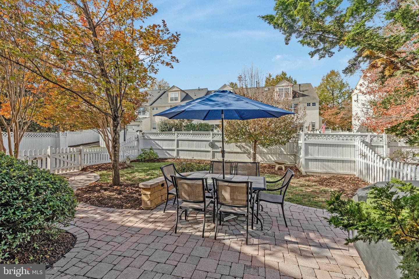 20319 Bowfonds Street photo 61