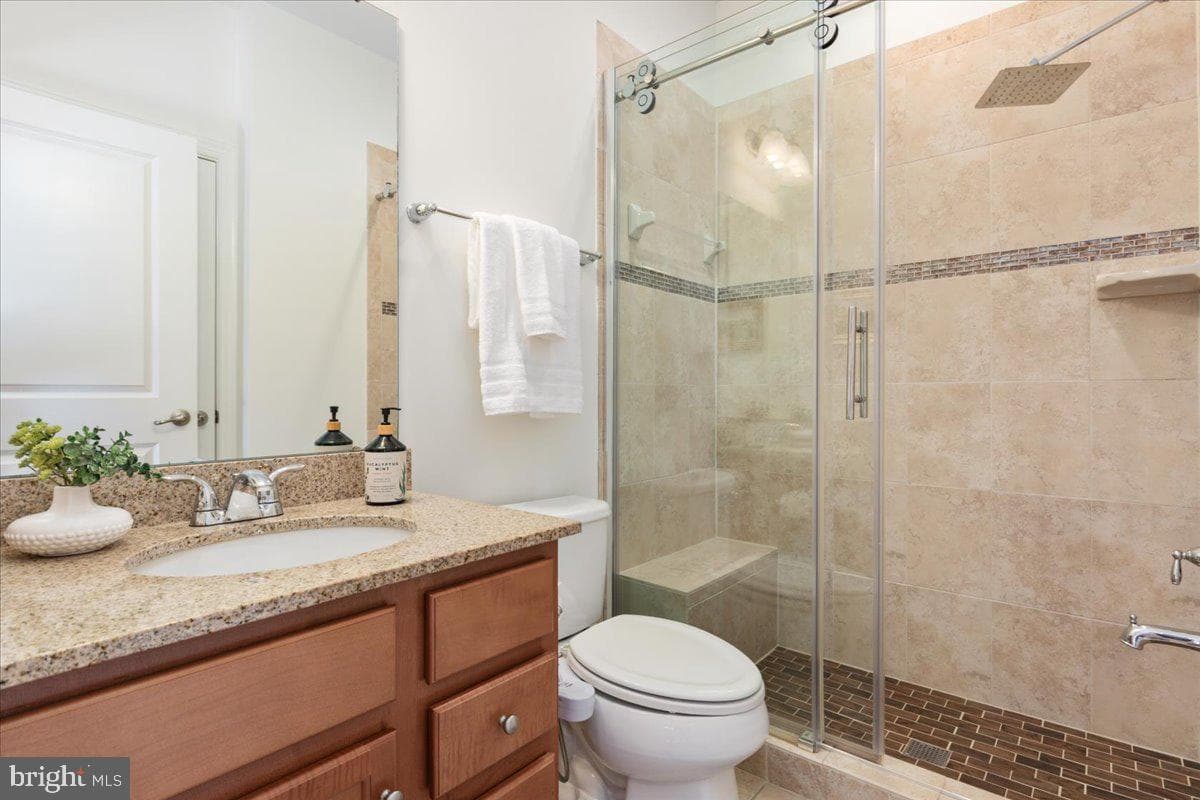 24117 Statesboro Place photo 10