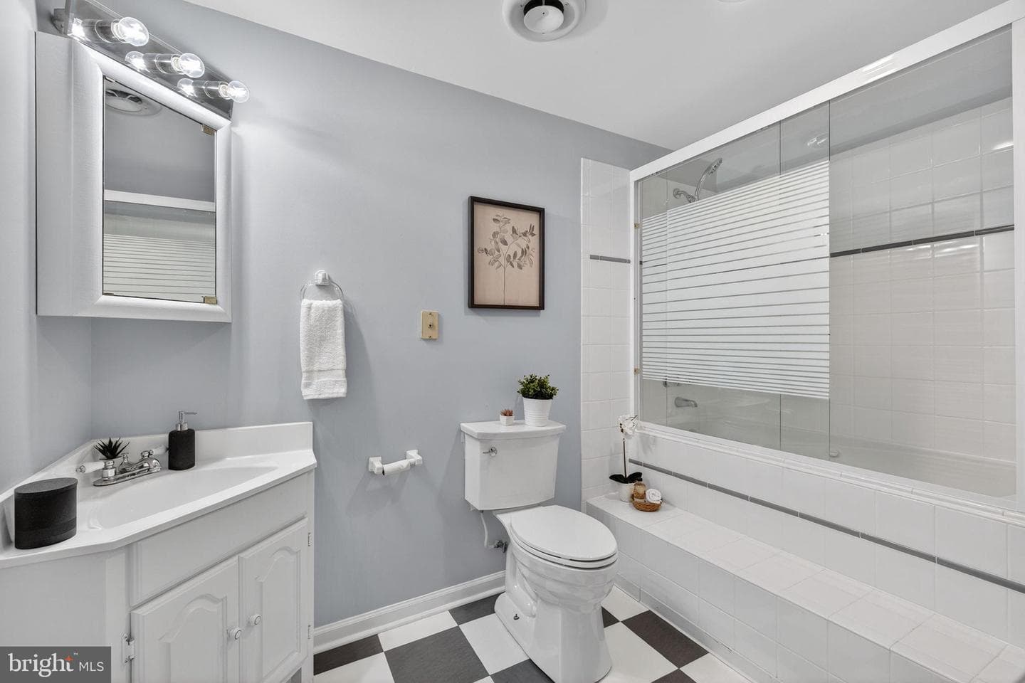 46526 Cedarhurst Drive photo 25