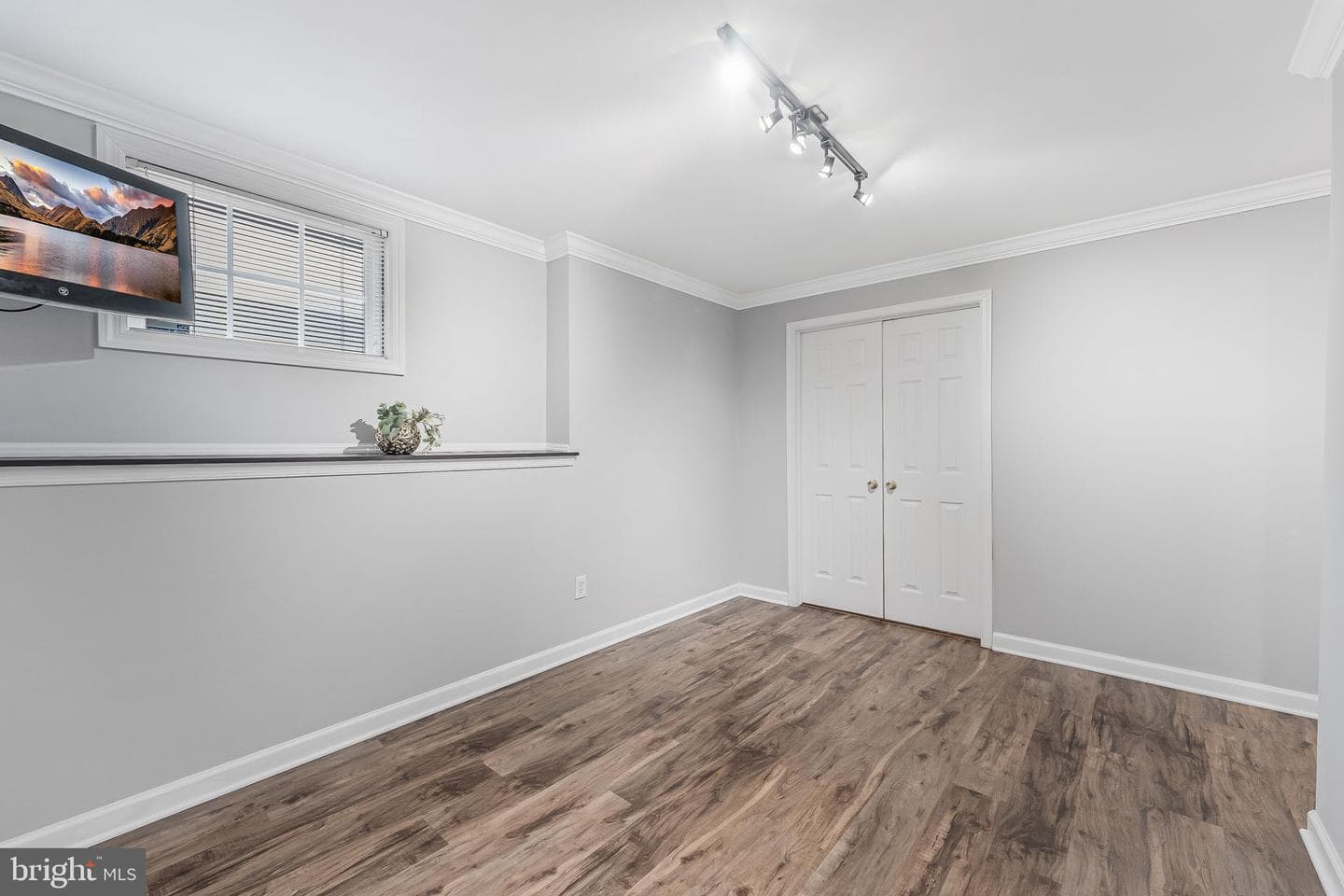 20419 Charter Oak Drive photo 45